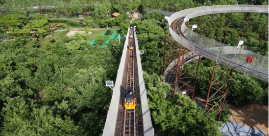 窩囊版蹦極已出圈，窩囊版過山車帶你開啟別樣驚魂！